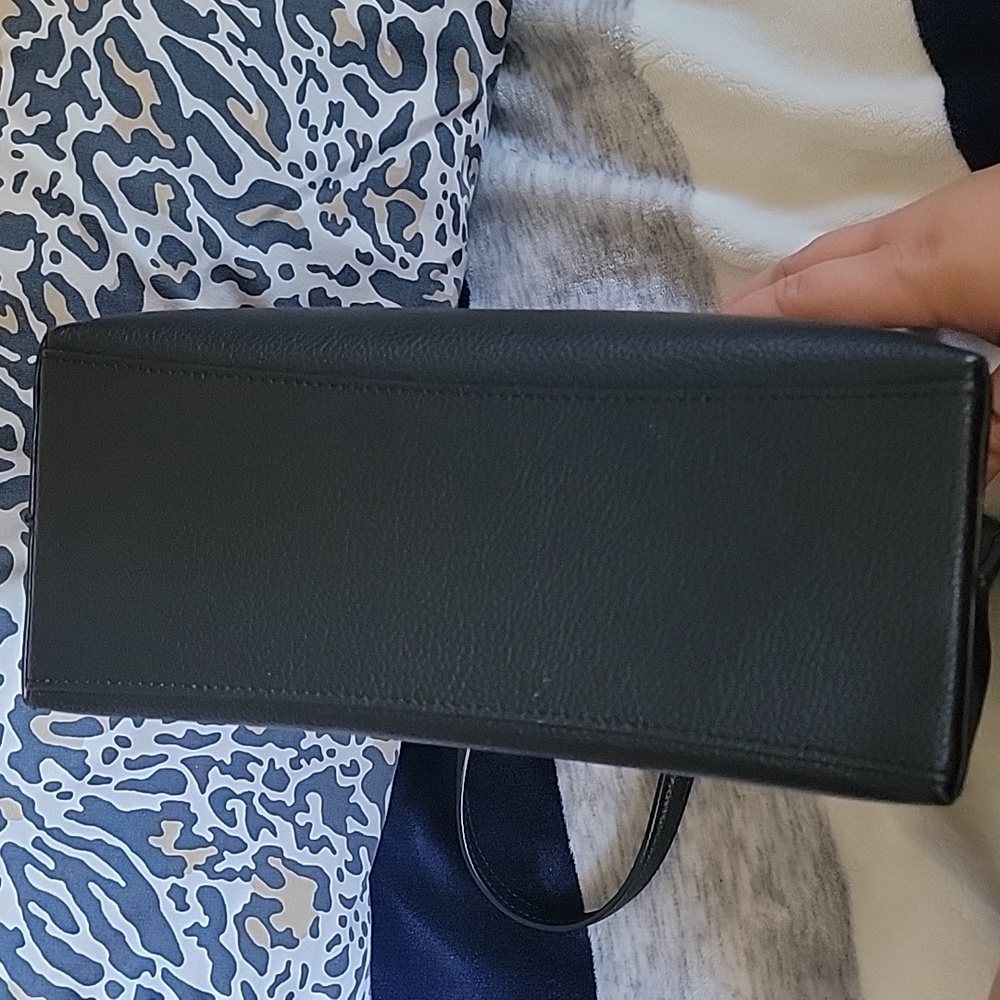 ××××Coach Giveaway×××× 9 different pampered items - Picture 7 of 7